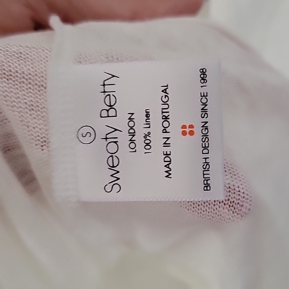 Sweaty Betty Gratitude 2 in 1 vest tank top - Picture 7 of 7